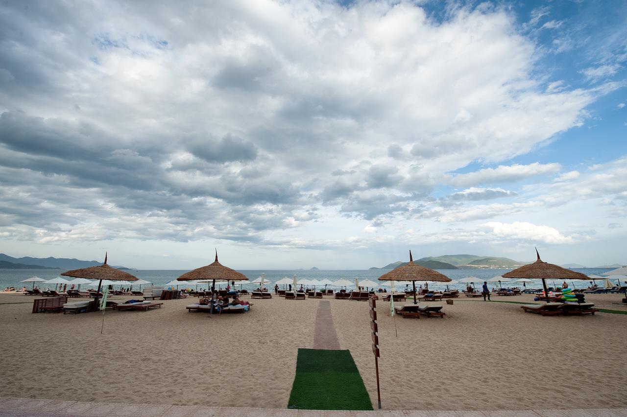 Palm Beach 2 Hotel Nha Trang Buitenkant foto